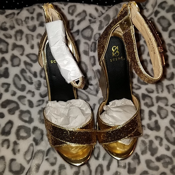 Shoes - Picture 2 of 3